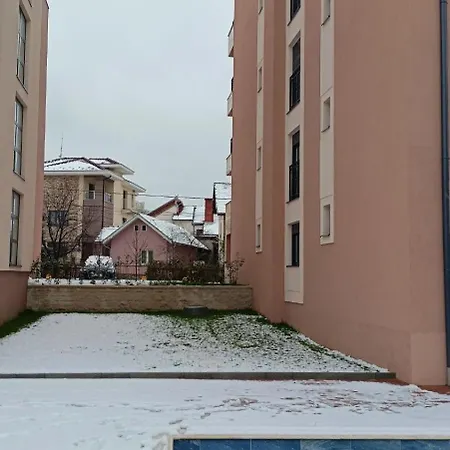Larso Lux * Vrnjacka Banja