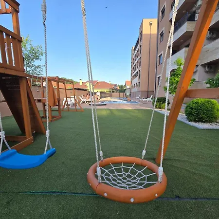 Larso Lux, Free Swimming Pools & Parking Vrnjačka Banja