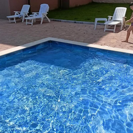 Apartment Larso Lux, Free Swimming Pools & Parking Vrnjacka Banja