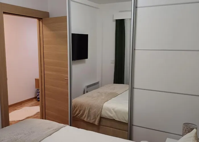 Larso Lux, Free Swimming Pools & Parking * Vrnjačka Banja